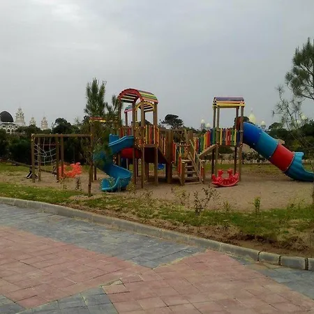 River Side And 5*